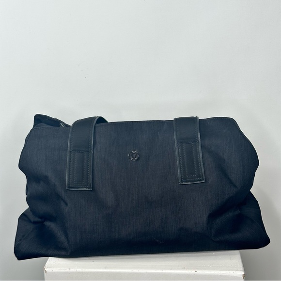 lululemon athletica Handbags - Lululemon Bag Tote Go Getter Workout Gym Travel Polyester Zipper Straps Black